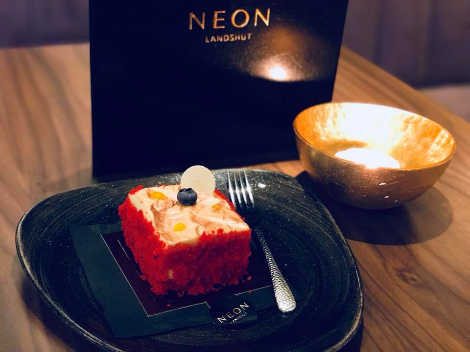 Café NEON Landshut – Atmosphäre